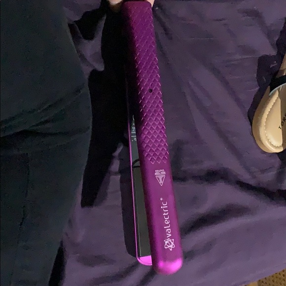 Hair straightener - Picture 3 of 4